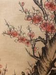 Сегодня мы ближе познакомимся с выставкой «Японское искусство. Живопись.Каллиграфия.Графика», которая включает в себя подлинные экспонаты, созданные мастерами в период с XVIII до середины XX веков. Это живопись и каллиграфия в виде шёлковых панно и свитков.