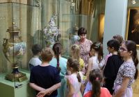 «Клуб для юных любителей искусства,этикета и хороших манер» в РОМИИ