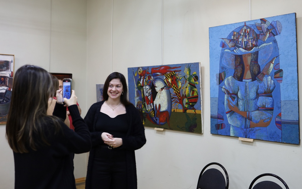 Зима. Цвет синий. Выставки. Афиша, РОМИИ, Ростов-на-Дону Зима. Цвет синий. Выставки. Афиша, РОМИИ, Ростов-на-Дону