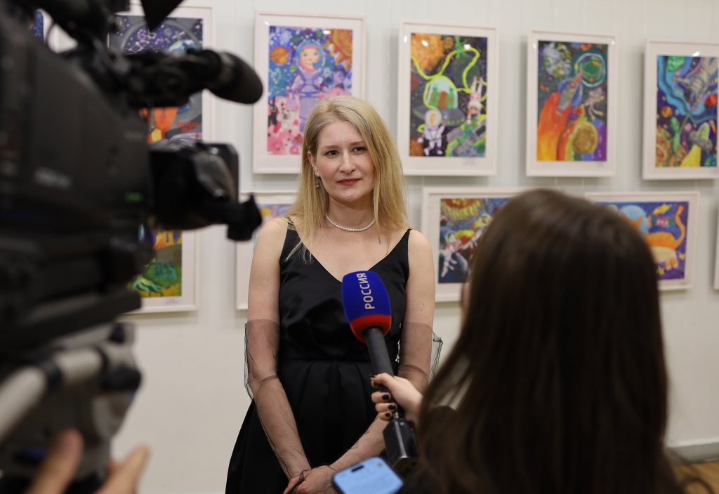 Буду ждать тебя на орбите, Музей, афиша,живопись,картины,выставки,художники. Ростов-на-Дону